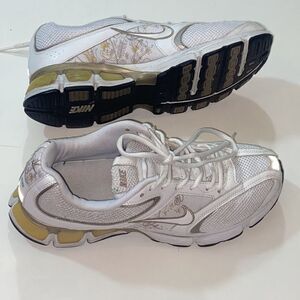 Nike Active Training Running Woman Shoes Size 10 US